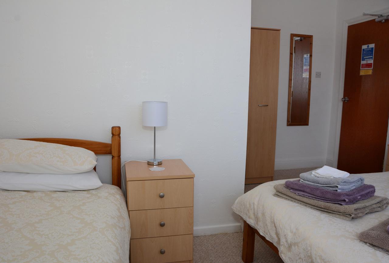 The Cove Guest House Rhyl Eksteriør billede