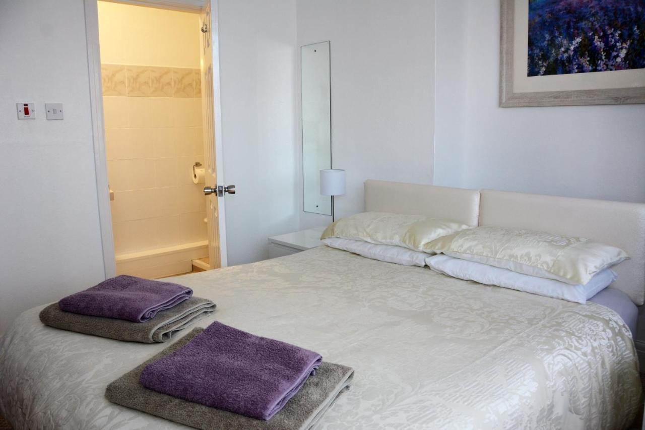 The Cove Guest House Rhyl Eksteriør billede